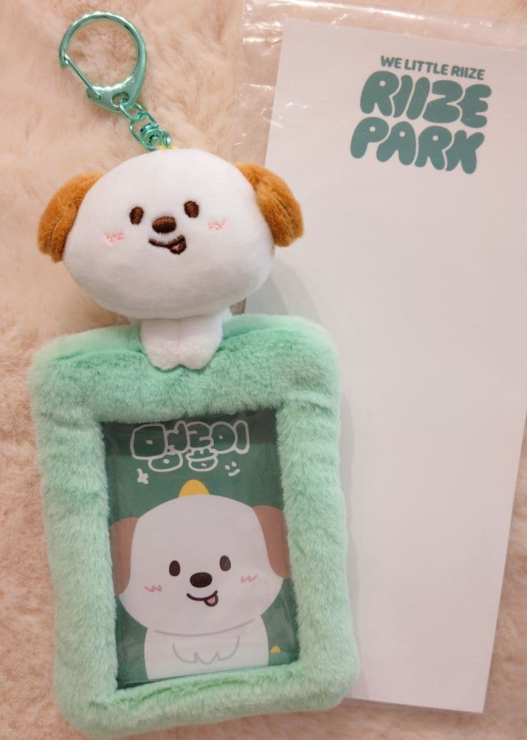 RIIZE アントン　RIIZE PARK フォトカードホルダー　モンリョンイ