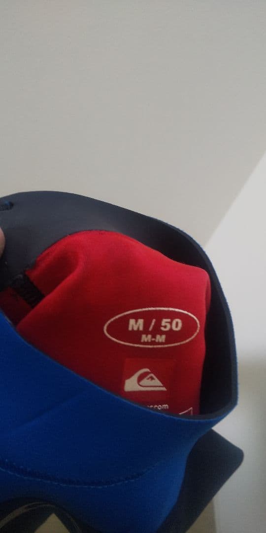Quiksilver タッパー M/50 青/黒