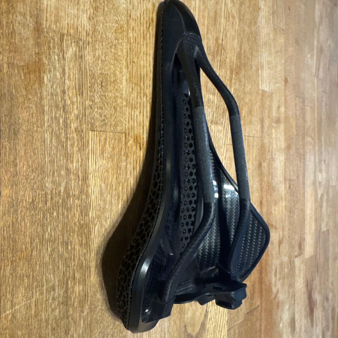 パーツ S-WORKS ROMIN EVO MIRROR SADDLE BLK 155