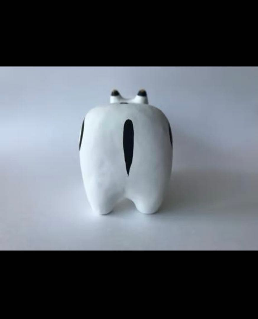 赤べこ あかべこ ダリ ひげべこ シュールレアリスム 諸橋近代美術館