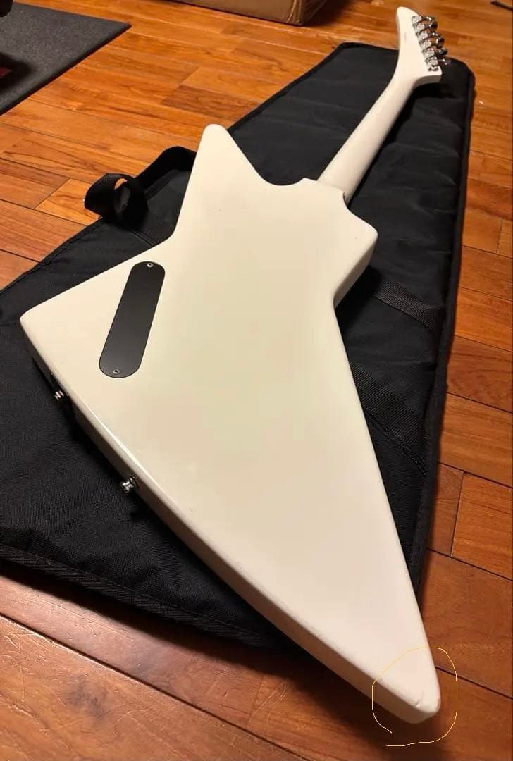 Tokai エクスプローラー【希少】Duncan SH-5 PU搭載　ホワイト