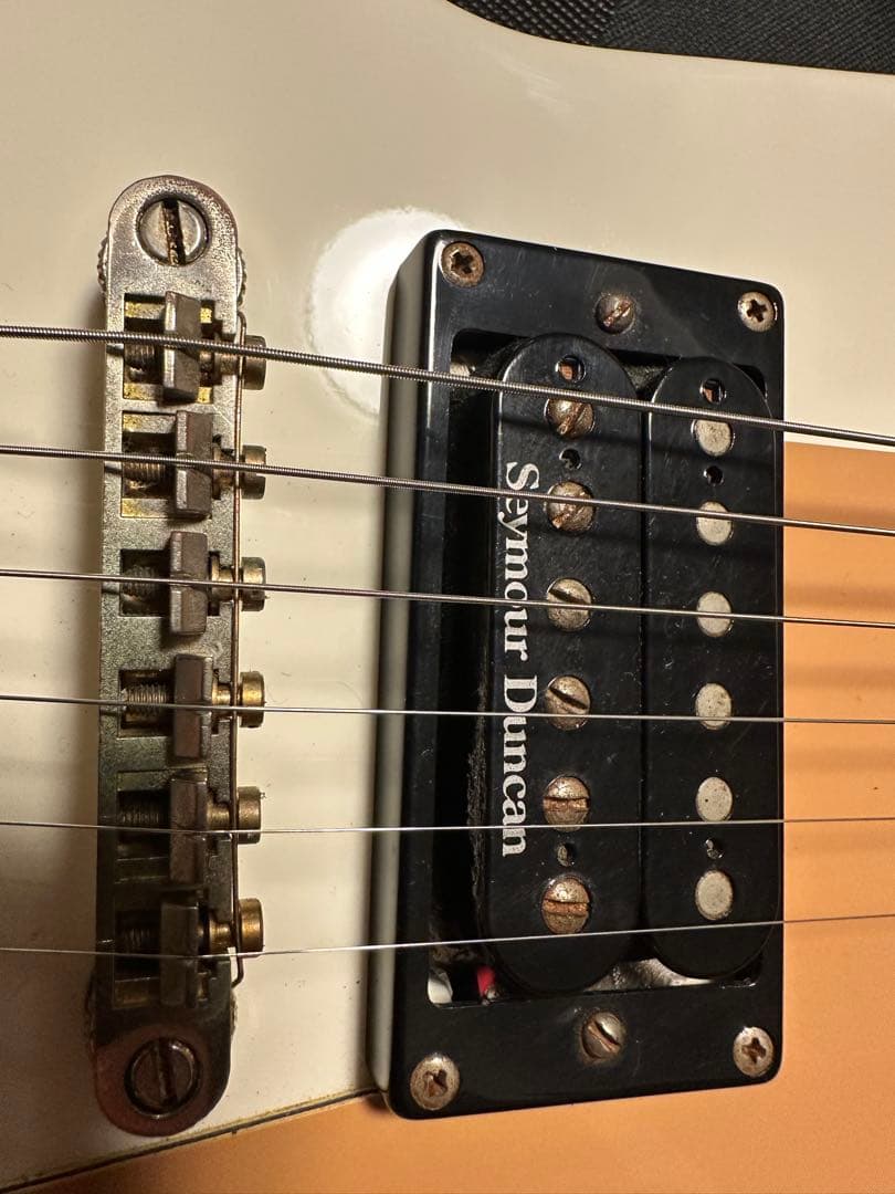Tokai エクスプローラー【希少】Duncan SH-5 PU搭載　ホワイト