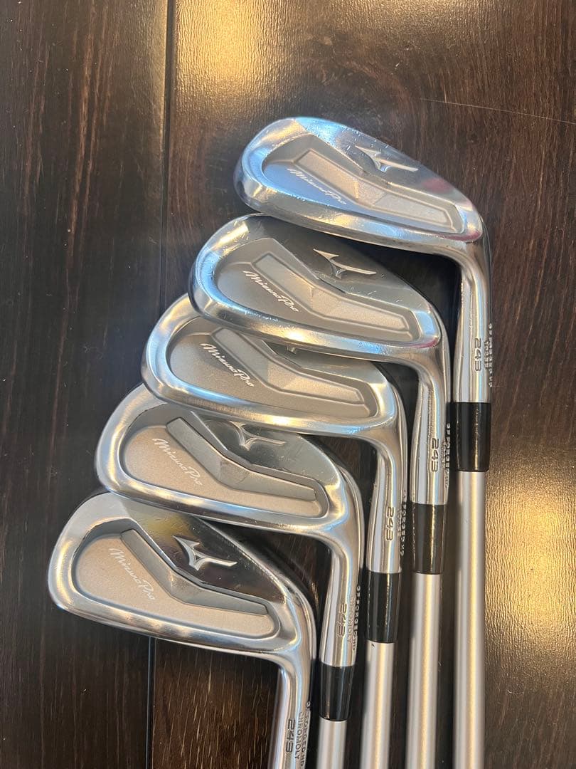 美品Mizuno Pro 243 アイアン5本セット（6〜PW）MCI60R