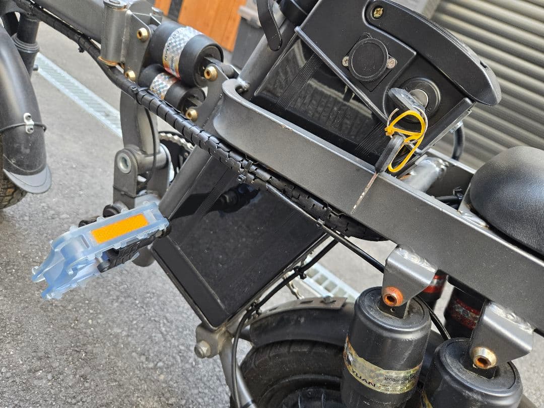 折りたたみ電動アシスト自転車 ブラック