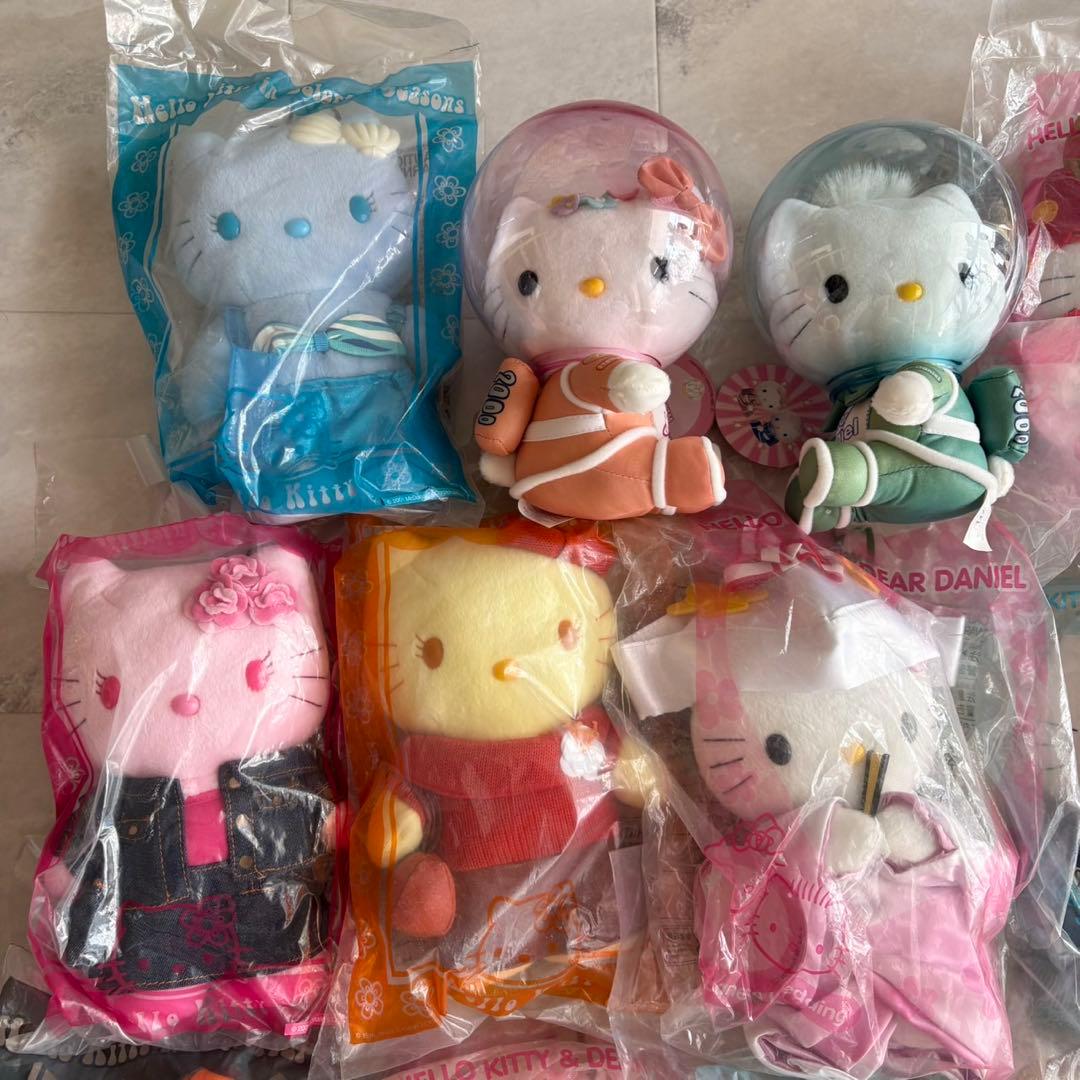 ハローキティ　ダニエル　ぬいぐるみ　マスコット　雑貨　まとめ売り　大量　セット