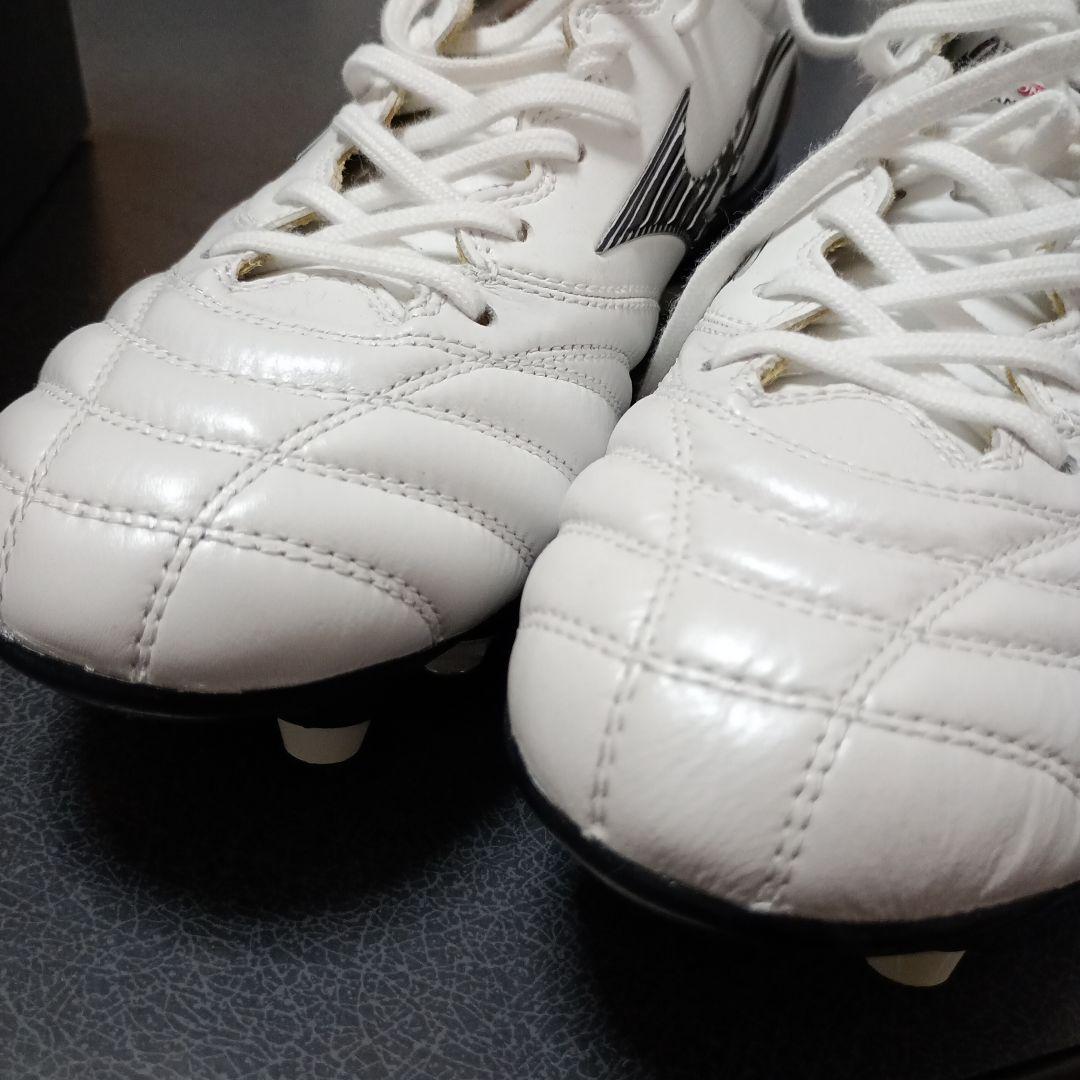 MIZUNO サッカーシューズ ホワイト 日本製　モレリア　ネオ3