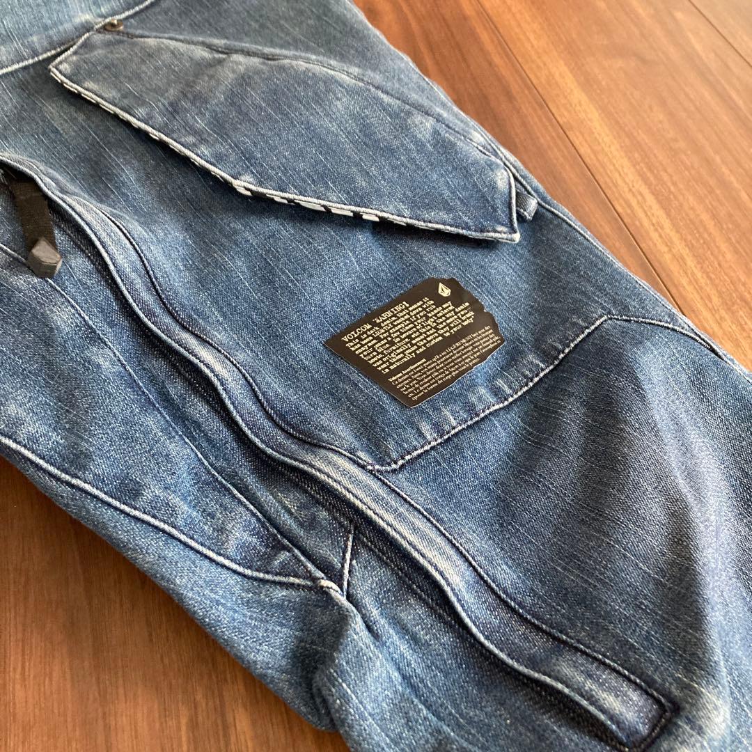 新品 未使用品 VOLCOM VBJ スノーボード ウェア
