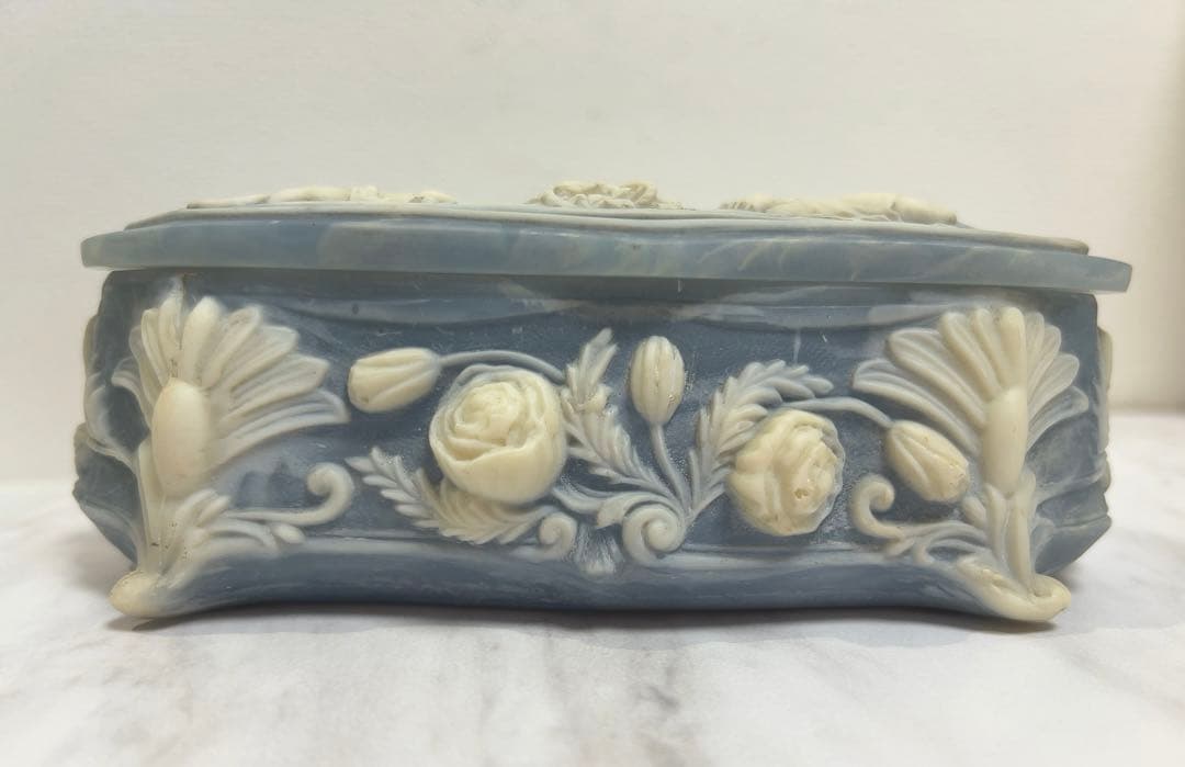 INCOLAYSTONE　ジュエリーBOX　小物入れ　天使図柄　横長