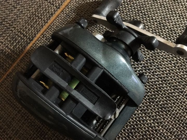 quantum クァンタム EX300P 3ボールベアリング