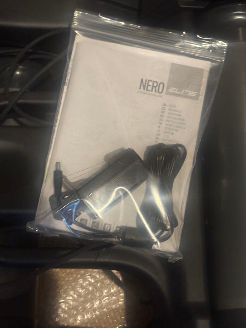 エリート ELITE ネロ NERO スマート　3本ローラー ローラー台