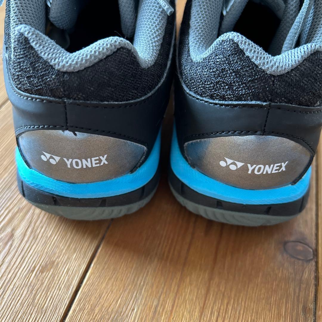 YONEX バドミントン　シューズ　24