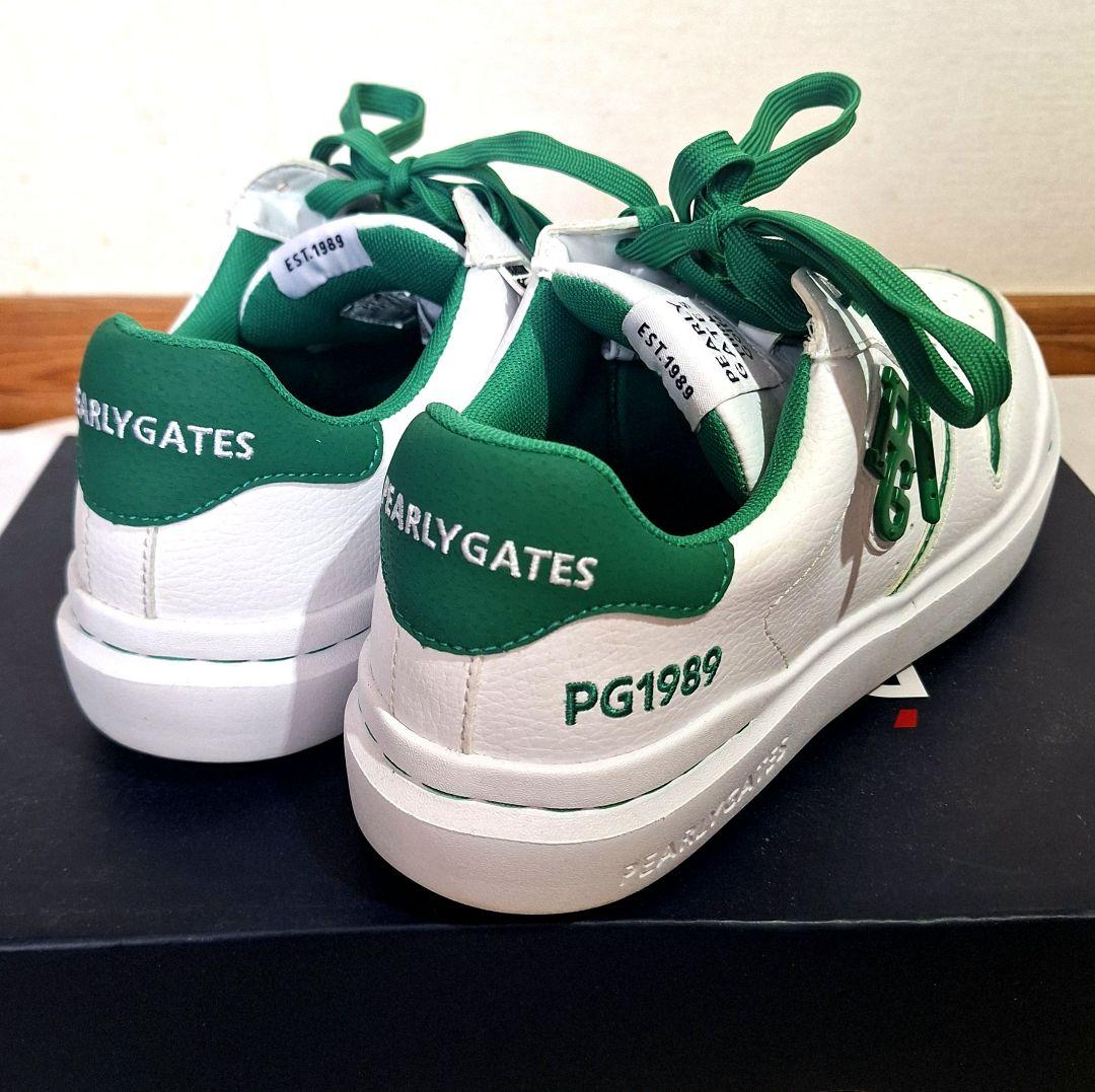 PEARLY GATES 2025　スパイクレスシューズ トートバッグ付き