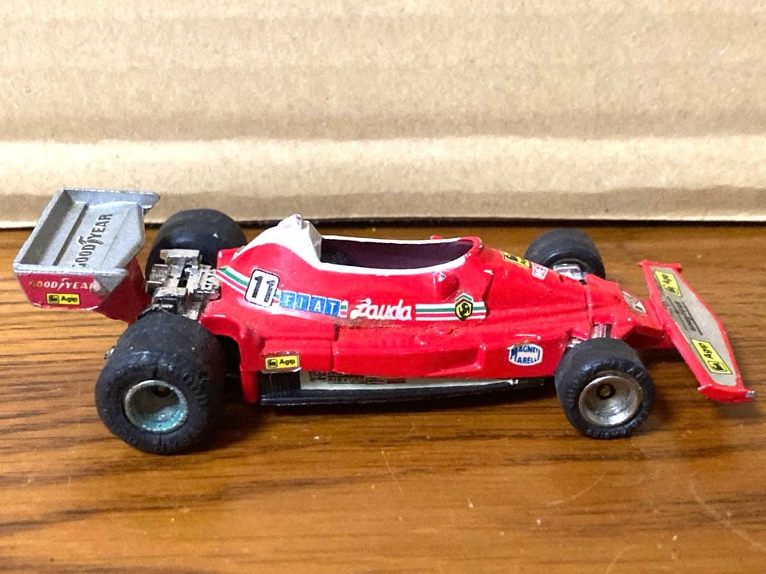 希少 ビンテージ エイダイ 日本製 フェラーリ 312T2 ミニカー