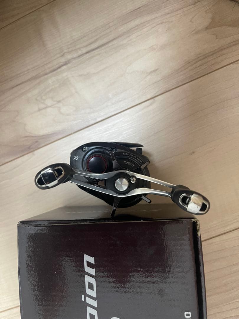 SHIMANO Scorpion 70 ベイトリール