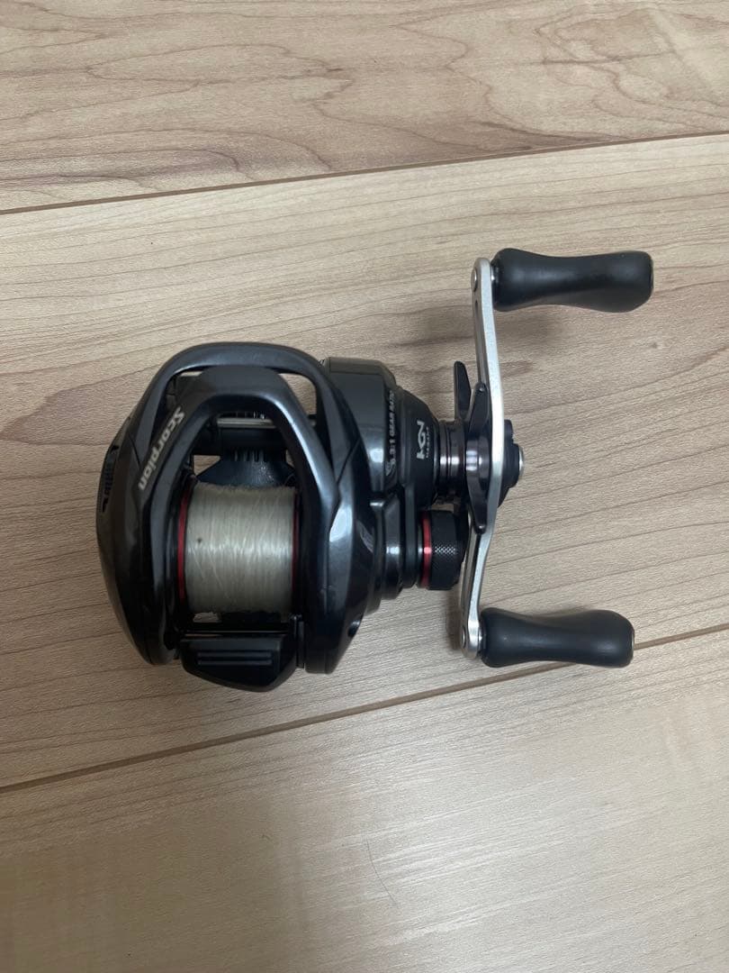 SHIMANO Scorpion 70 ベイトリール