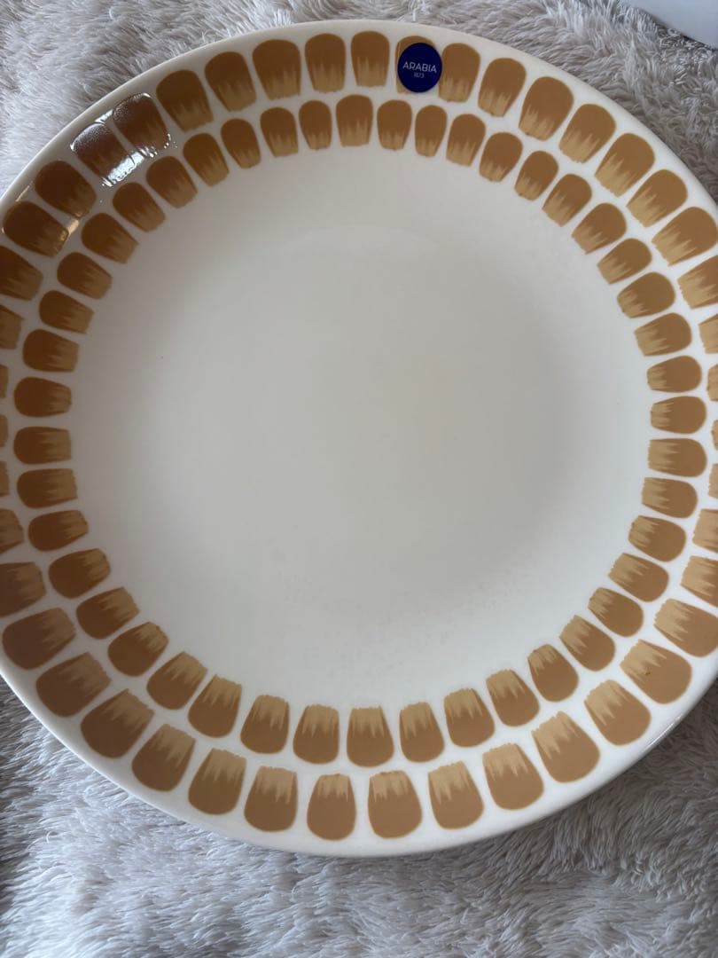 アラビア トゥオキオベージュ♡26cmプレート2枚セット