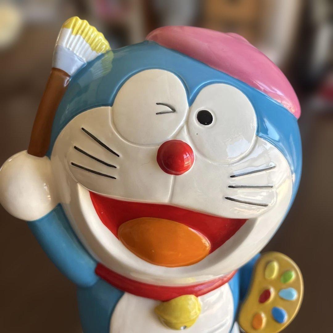 ドラえもん貯金箱　トヨタ　陶器製