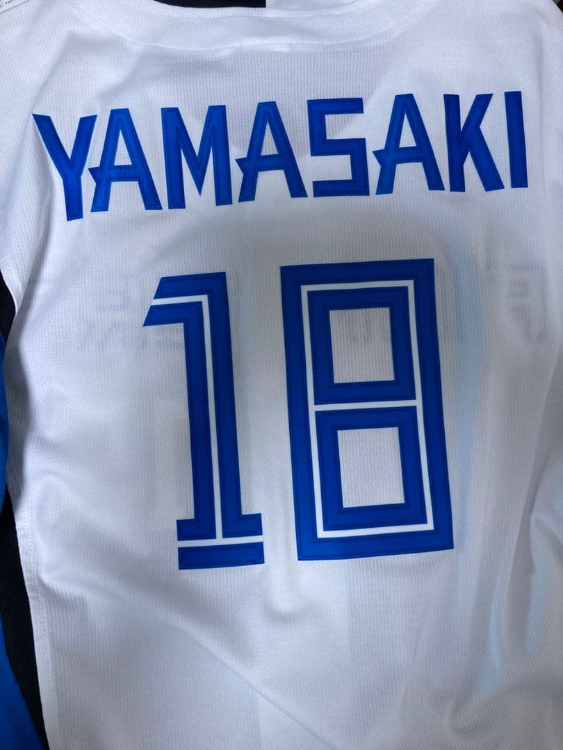 北海道日本ハムファイターズ 山﨑福也 ユニフォーム M 18 タオル付