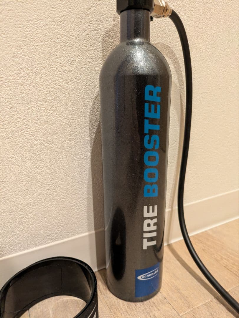 アクセサリー SCHWALBE tire booster