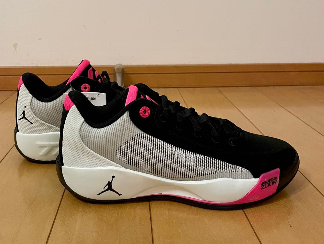 NIKE、JORDAN、ルカ77 PF、27.5センチ