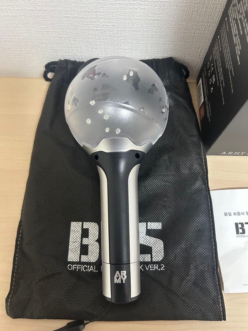 公式　BTS ペンライト　アミボム　初代　ver.1 ver.2 正規品　2点