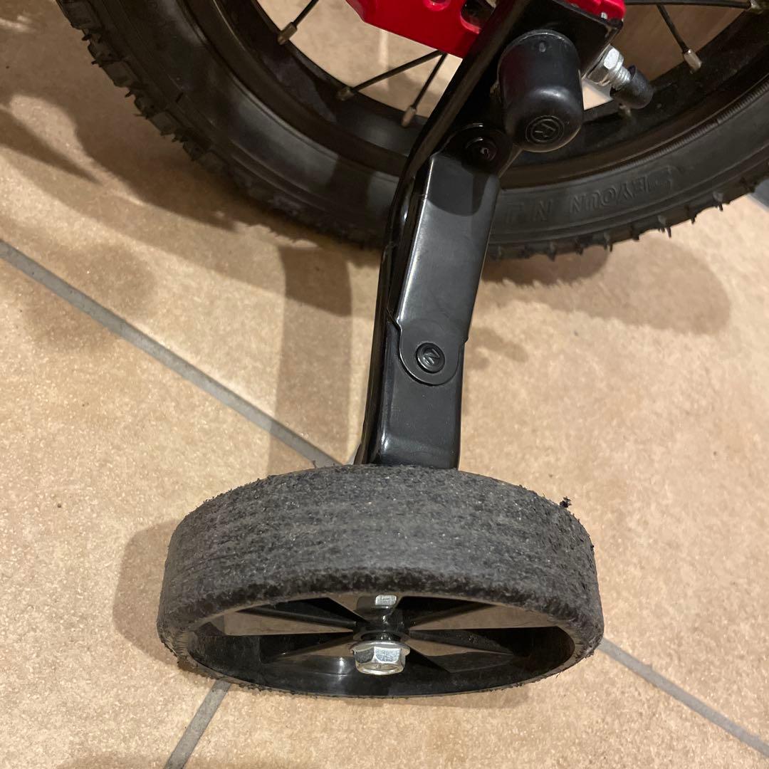 ヨツバサイクル　12インチ　自転車