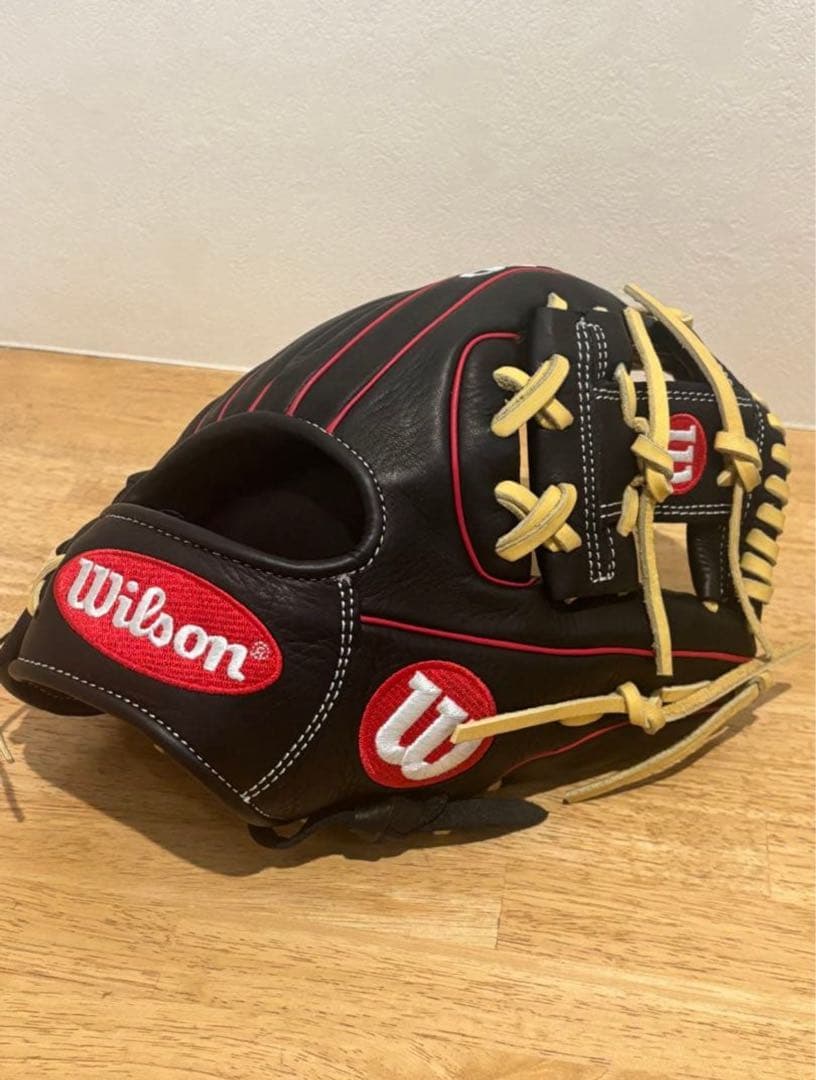 日本未発売 MLBプロモデル Wilson A1000 グローブ 黒/赤