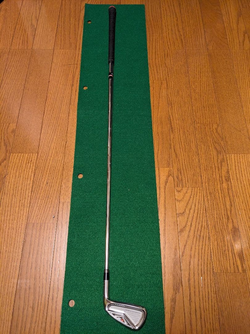 【即時発送可能】アイアン 4番テーラーメイドTaylorMade R9