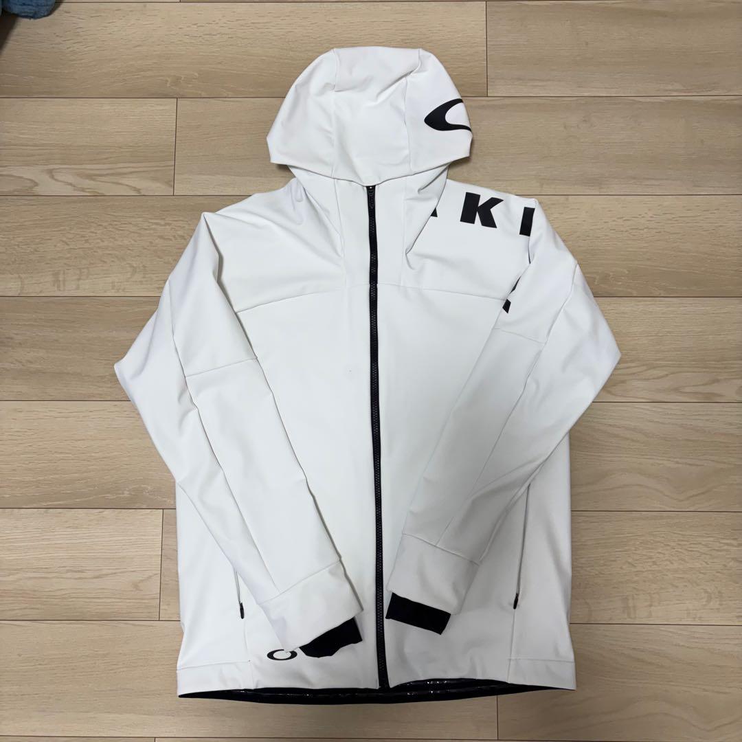 【美品】オークリー　冬　ランニング　裏起毛　撥水ウインドブレーカー　M