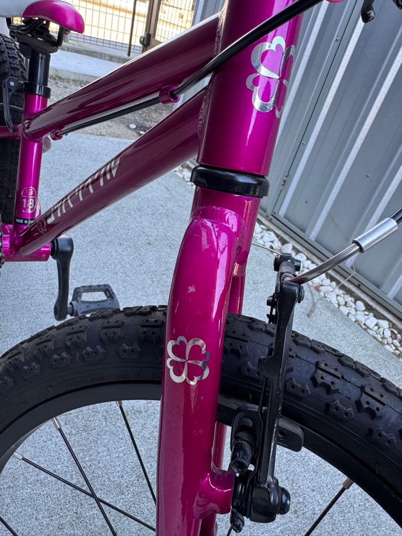 ヨツバサイクル 18インチ クリスタルピンク