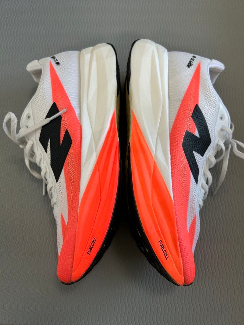 スパイク・シューズ New Balance FuelCell SuperComp Elite v5