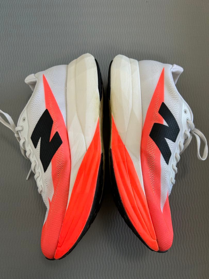 スパイク・シューズ New Balance FuelCell SuperComp Elite v5