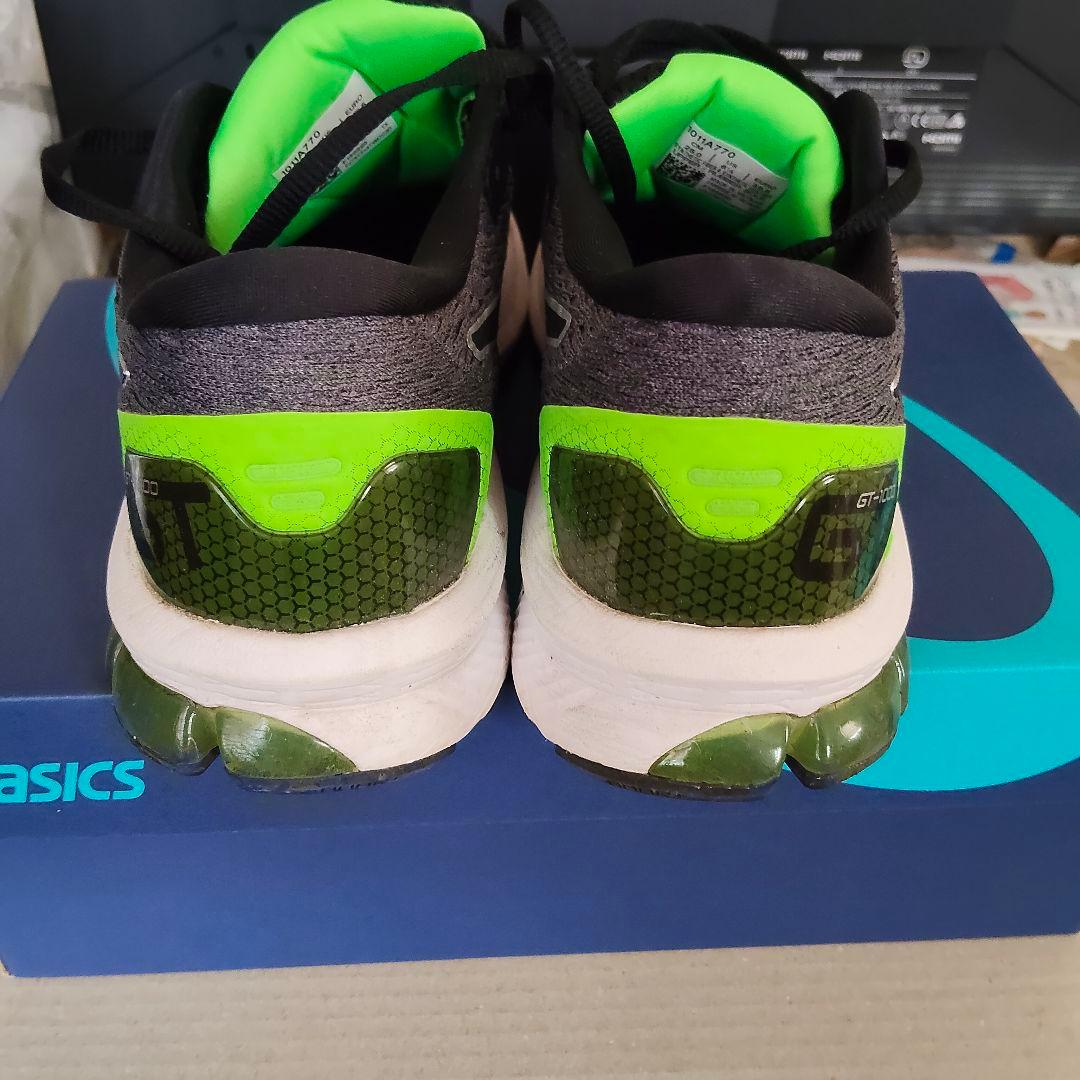 25.0 asics GT-1000(9　Reebok ZIG 3D STORM
