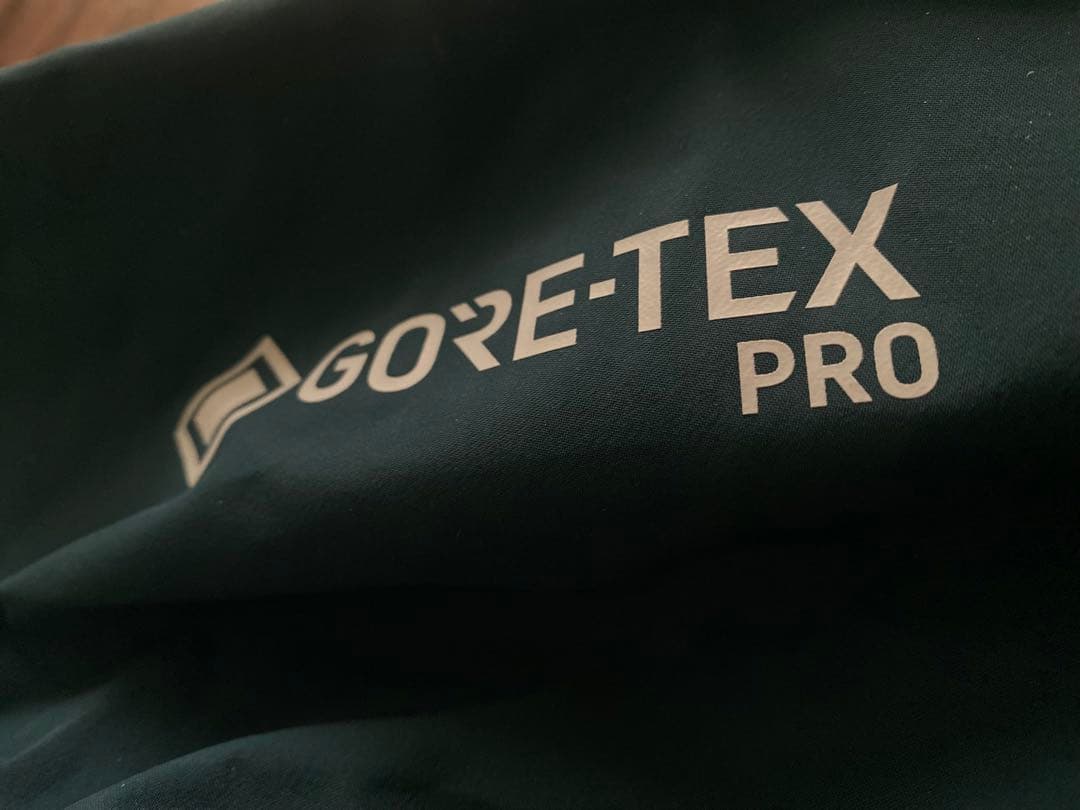 Burton AG ハードパック GORE-TEX PRO 3L ジャケット