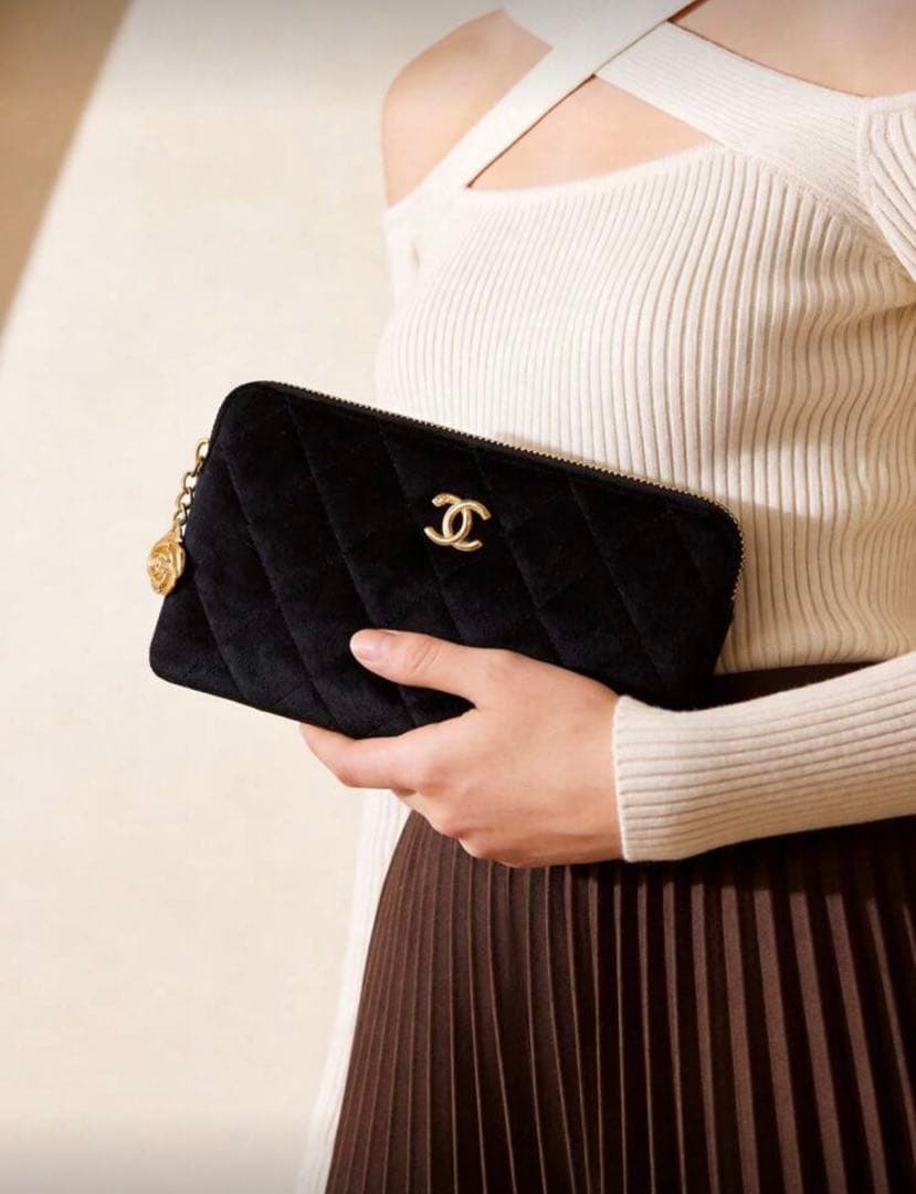 ♡CHANEL ブラック キルティングポーチ♡