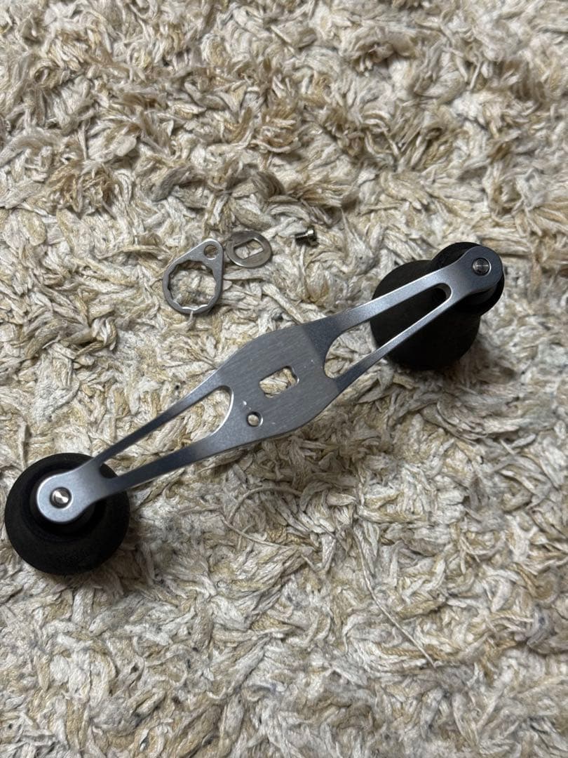 アベイル　オフセットハンドル　STi2 シマノ用　95mm ガンメタ