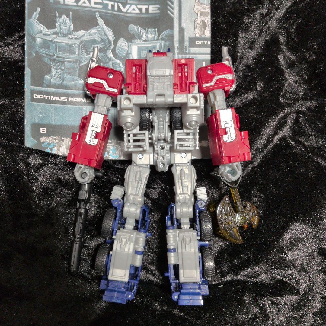 限定品トランスフォーマー REACTIVATE オプティマスプライム