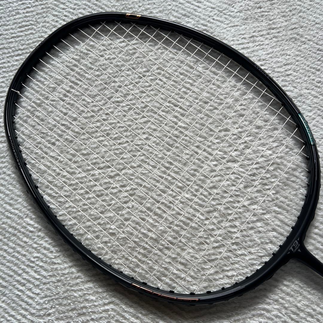 バドミントンラケット　ACROSPEED 0 4UG6 ラケットケース付き