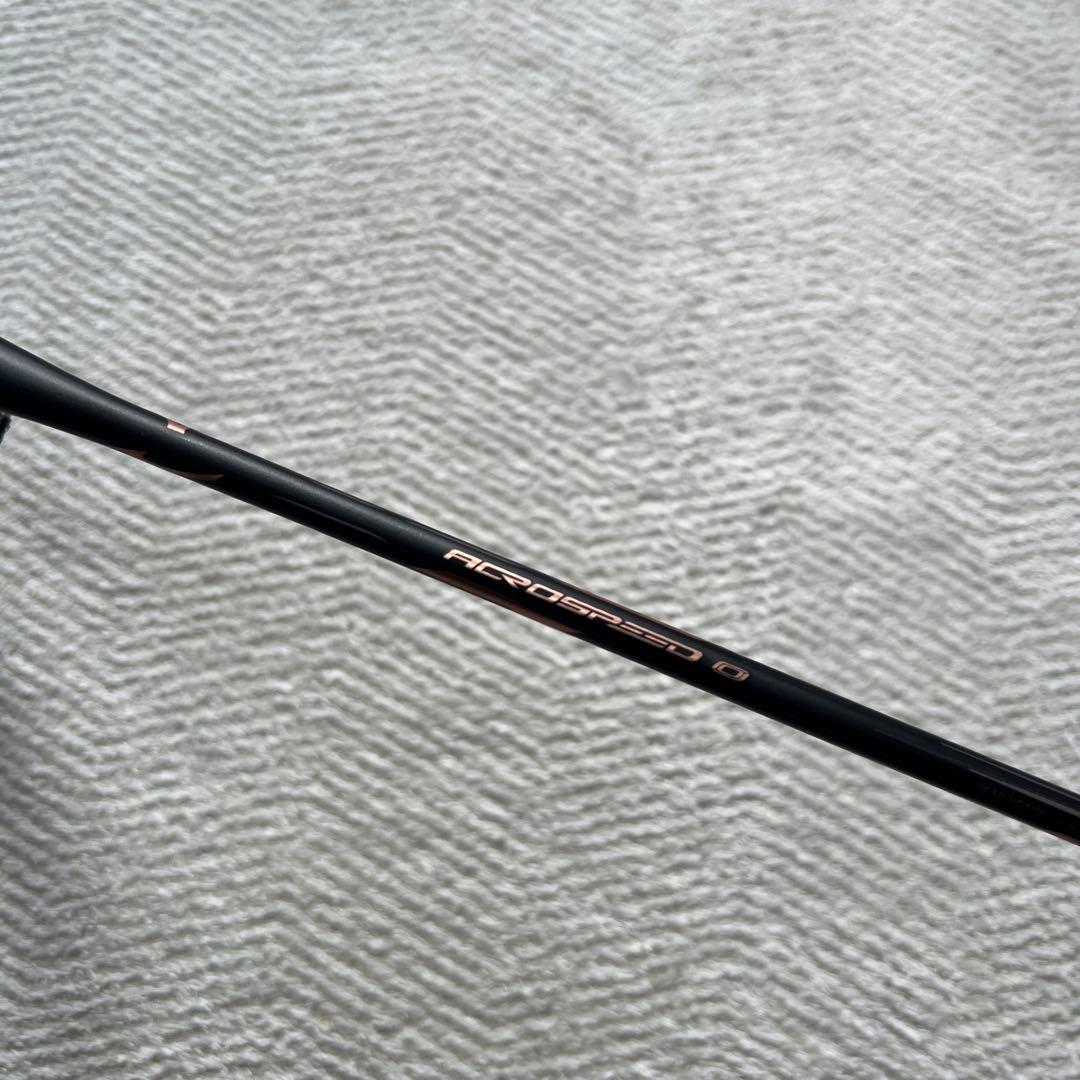バドミントンラケット　ACROSPEED 0 4UG6 ラケットケース付き