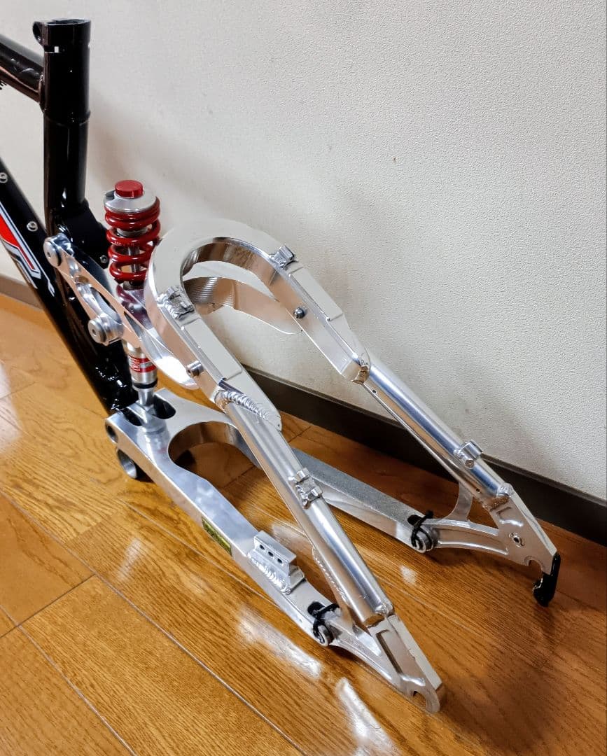 GT ロボ 1000 DH （MADE IN USA）フレーム　※匿名配送