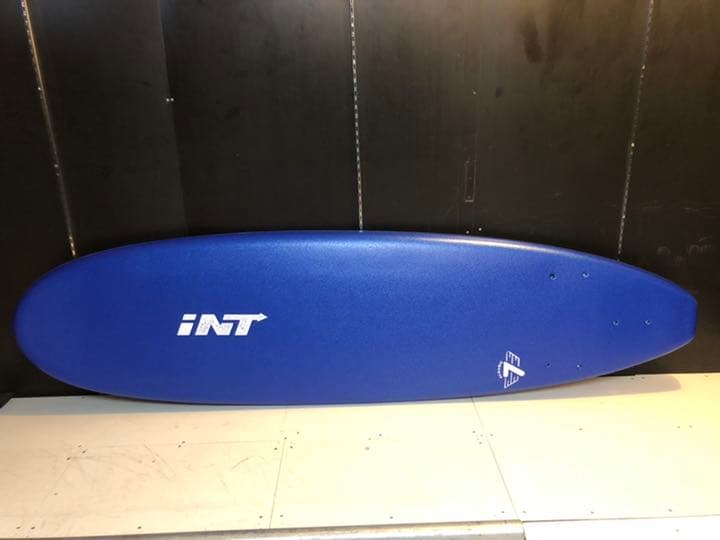 INT SURFBOARDS   イント サーフボード  7.0
