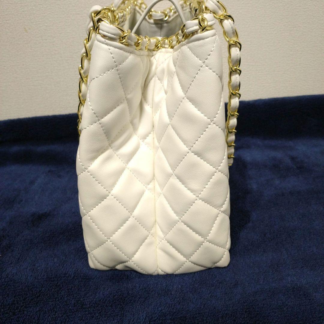 【新品·未使用】CHANEL ノベルティホワイト トートバッグ