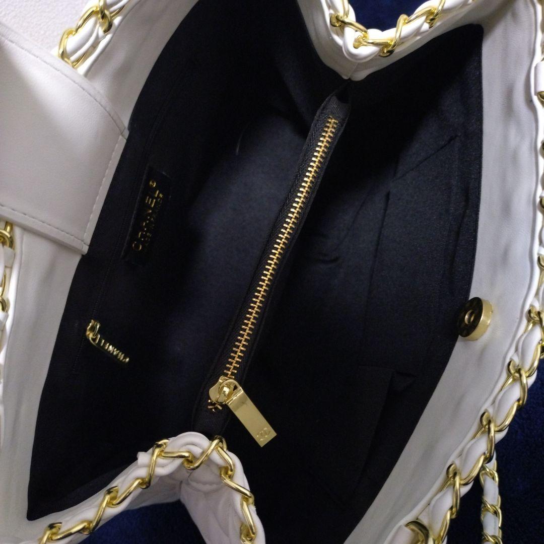 【新品·未使用】CHANEL ノベルティホワイト トートバッグ