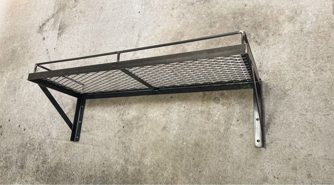 アイアンウォールシェルフＢ［柵付き］　ウォールラック　アイアン家具