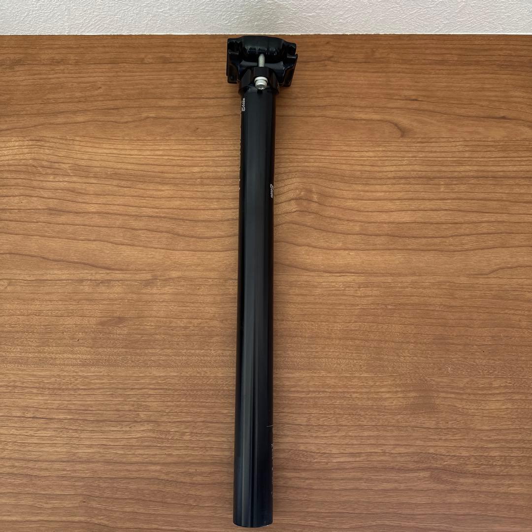 【美品】THOMSON SP-E101-SB シートポスト 27.2x330mm