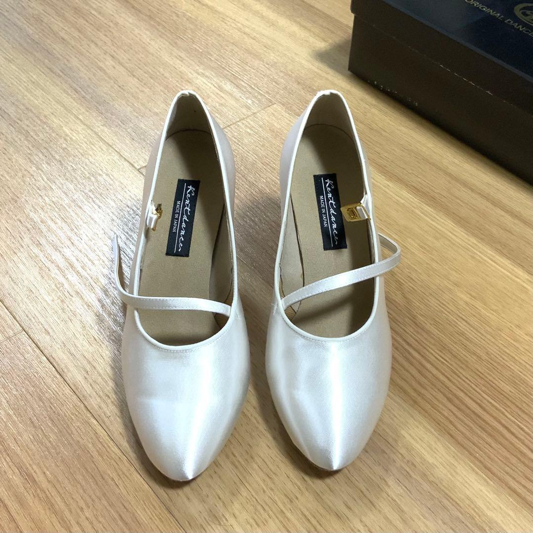 新品未使用　社交ダンス　モダンヒール　ケント　白　23R 22.5 7cmヒール