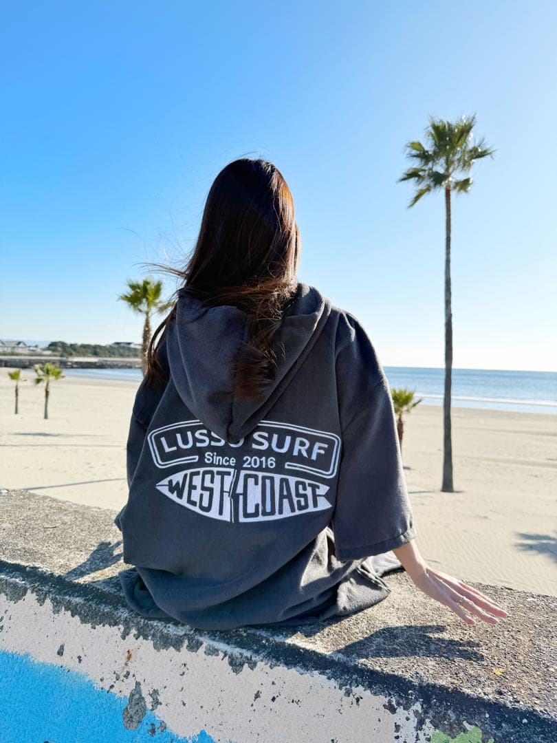 サーフブランド　LUSSO SURF お着替えポンチョ　グレー⭐︎送料込み