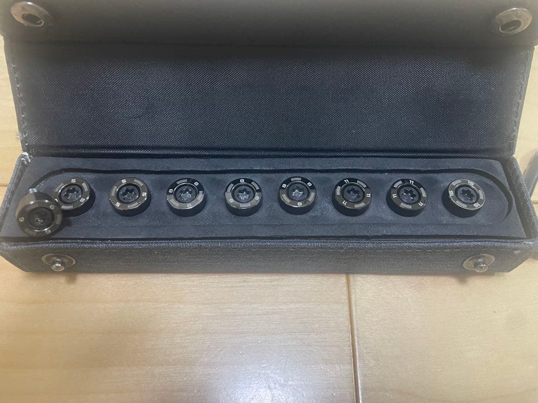テーラーメイドQi35,Qi4D Weight Kit ケース付