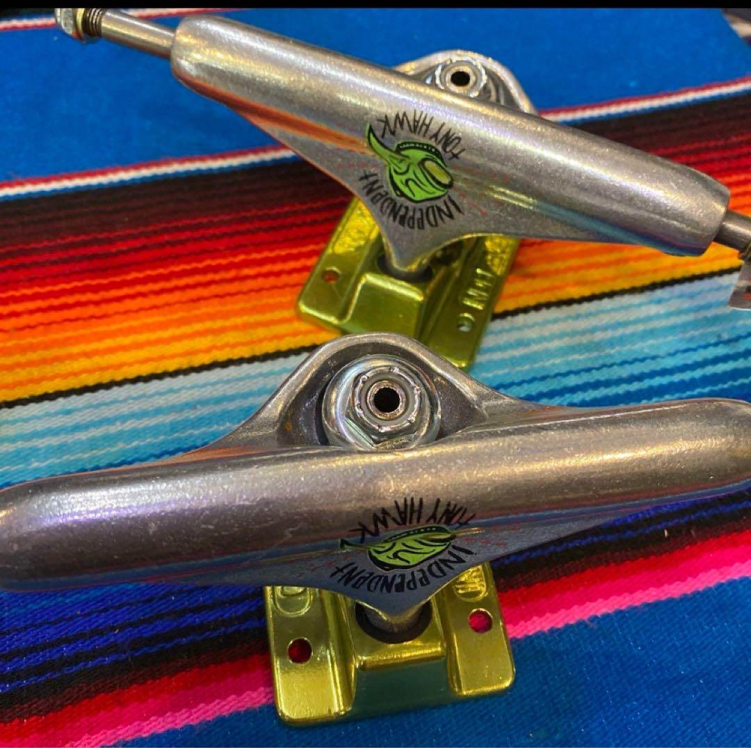 independent スケートトラック139 ホロートニーホーク12100円