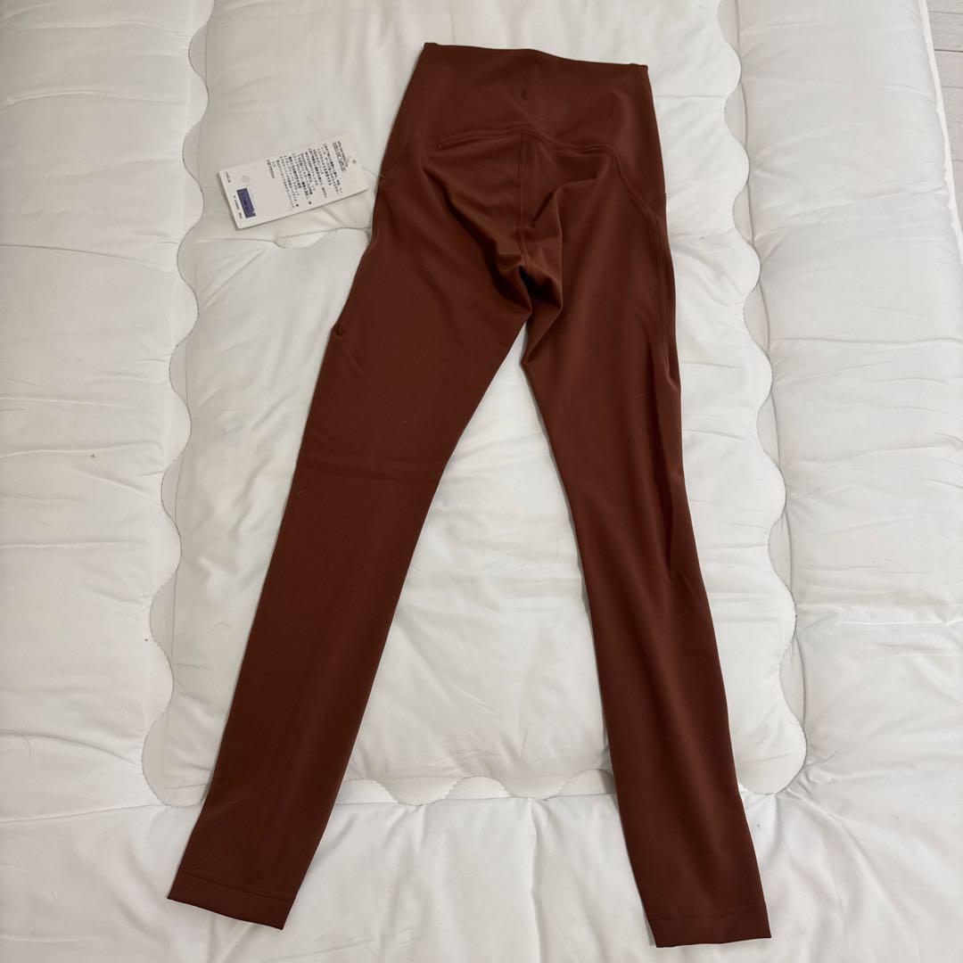 ルルレモン　新品タグ付き　ヨガパンツ　サイズXS 0